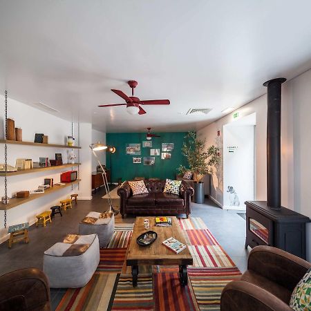Moon Hill By Joivy Hostel Sintra Exterior photo