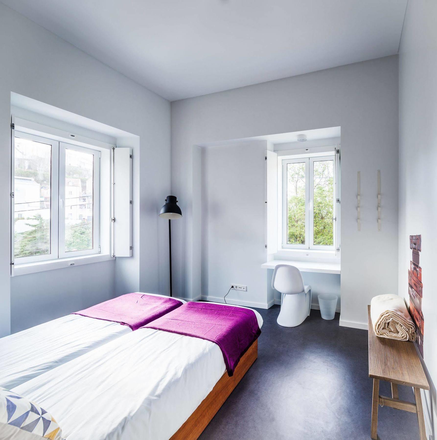 Moon Hill By Joivy Hostel Sintra Exterior photo
